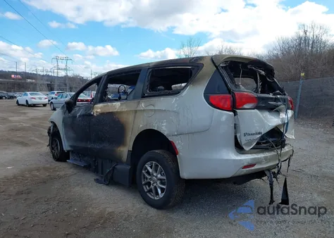 2023 Chrysler Voyager Lx z USA, uszkodzony, nr VIN 2C4RC1CG9PR587845